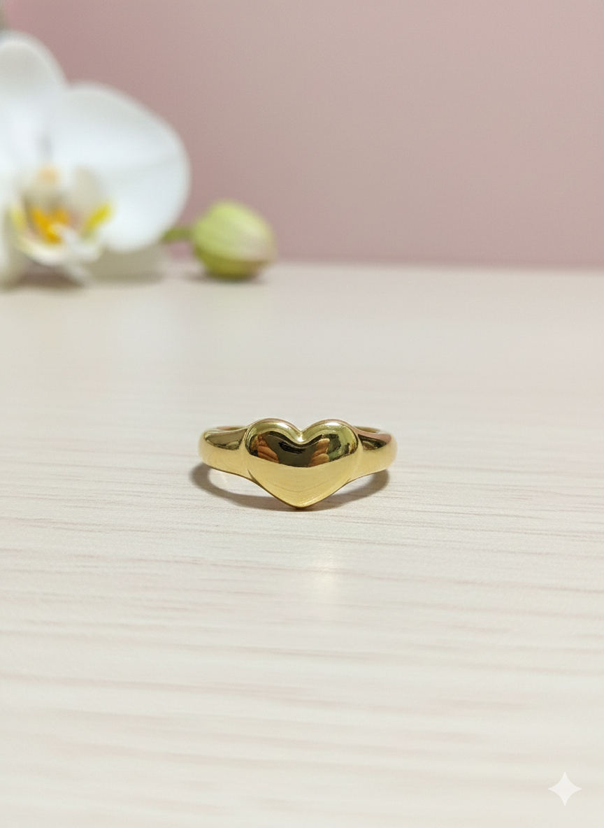 Golden Heart Charm Anti-Tarnish Ring