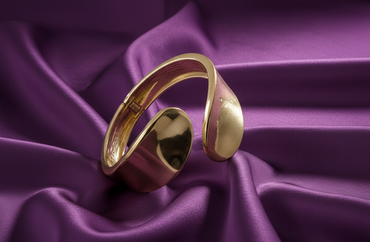 Elegant Gold Sculpted Open Cuff Bracelet